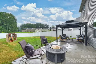 7016 Ludell Lane, Charlotte, NC 28215 - Photo 24