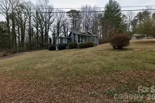 1876 Drexel Rd, Valdese, NC 28690 - Photo 2