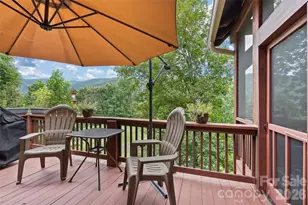 270 Par 3 Rd, Whittier, NC 28789 - Photo 12