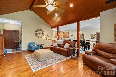 270 Par 3 Road, Whittier, NC 28789 - Photo 8