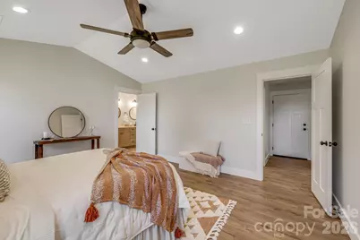 735 Jupiter Road, Weaverville, NC 28787 - Photo 24