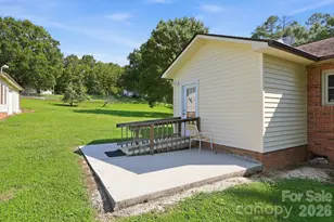 558 Snuggs St, Albemarle, NC 28001 - Photo 10