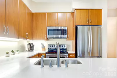 1320 Fillmore Avenue #305, Charlotte, NC 28203 - Photo 10