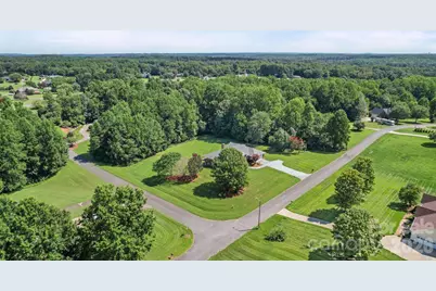 3008 Eaker Drive, Cherryville, NC 28021 - Photo 4