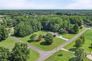 3008 Eaker Dr, Cherryville, NC 28021 - Photo 4