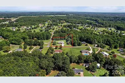 3008 Eaker Drive, Cherryville, NC 28021 - Photo 6