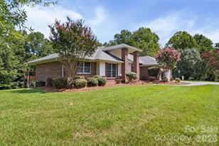 3008 Eaker Dr, Cherryville, NC 28021 - Photo 2