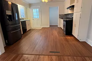 416 Edgewood Dr SW, Lenoir, NC 28645 - Photo 6