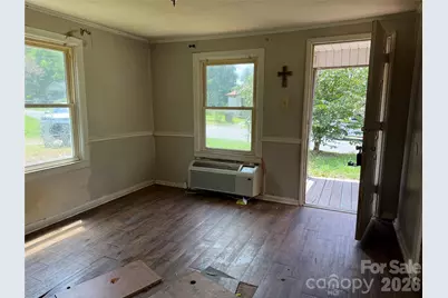 712 N Myrtle Street, Gastonia, NC 28052 - Photo 8