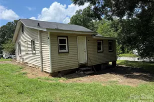 712 N Myrtle St, Gastonia, NC 28052 - Photo 10