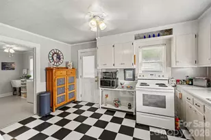 1506 S Morgan St, Shelby, NC 28152 - Photo 12