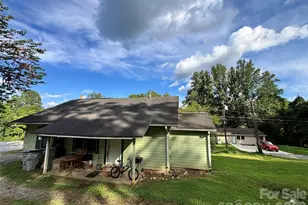 1102 Regal Pl NW, Lenoir, NC 28645 - Photo 4