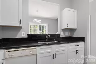 3225 Tyler Finley Way, Charlotte, NC 28269 - Photo 8