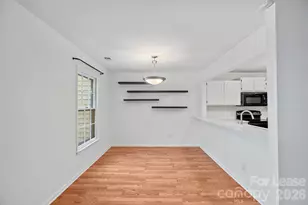 3302 Selwyn Farms Ln, Charlotte, NC 28209 - Photo 6