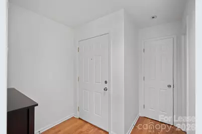 3302 Selwyn Farms Lane #9, Charlotte, NC 28209 - Photo 2