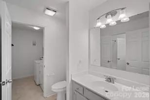 3302 Selwyn Farms Ln, Charlotte, NC 28209 - Photo 18