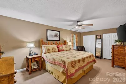7142 Little Mountain Road, Sherrills Ford, NC 28673 - Photo 32
