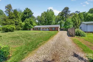 7142 Little Mountain Rd, Sherrills Ford, NC 28673 - Photo 4