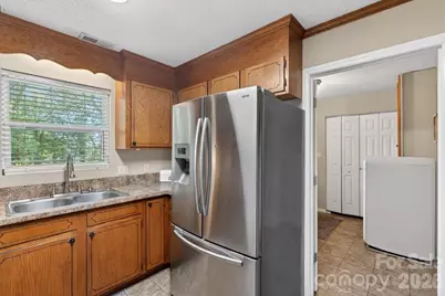 7142 Little Mountain Road, Sherrills Ford, NC 28673 - Photo 22
