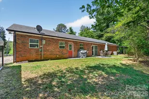 7142 Little Mountain Rd, Sherrills Ford, NC 28673 - Photo 40