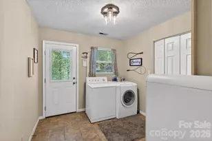 7142 Little Mountain Rd, Sherrills Ford, NC 28673 - Photo 24