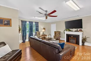 7142 Little Mountain Rd, Sherrills Ford, NC 28673 - Photo 8