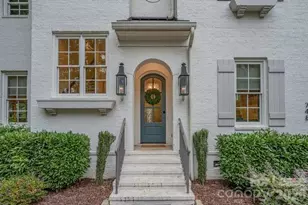 748 Ellsworth Rd, Charlotte, NC 28211 - Photo 2