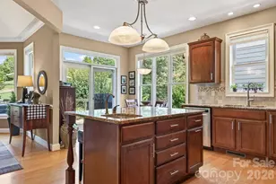 134 Whistlewood Ln, Hendersonville, NC 28739 - Photo 12
