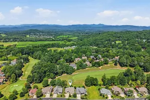 134 Whistlewood Ln, Hendersonville, NC 28739 - Photo 2