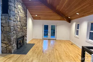 102 Falls St, Morganton, NC 28655 - Photo 6