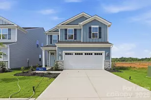 862 Heathway Dr, Charlotte, NC 28213 - Photo 1