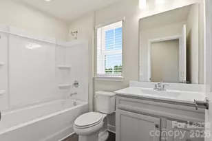 862 Heathway Dr, Charlotte, NC 28213 - Photo 22