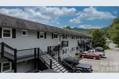 263 Fairway Lane #D, Spruce Pine, NC 28777 - Photo 22