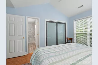 1016 W 1st Street, Charlotte, NC 28202 - Photo 18