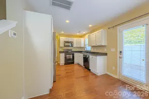 19 Barnett Shoals Dr, Weaverville, NC 28787 - Photo 12