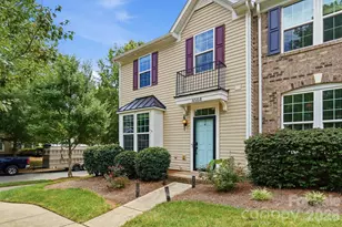 6564 Hasley Woods Dr, Huntersville, NC 28078 - Photo 2