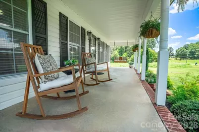 510 Mauneyville Road, Cherryville, NC 28021 - Photo 2