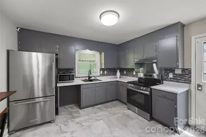 4448 Ridge Valley Drive, Charlotte, NC 28208 - Photo 8