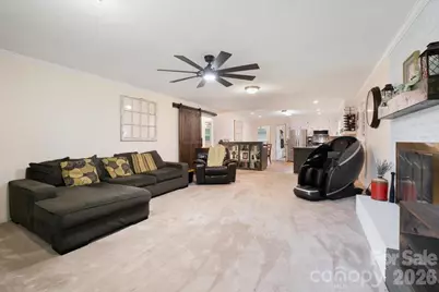 109 Catawba Street, Clover, SC 29710 - Photo 8