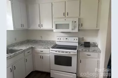 429 Pryor Street, Gastonia, NC 28052 - Photo 6