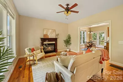 131 Macdougall Lane, Weaverville, NC 28787 - Photo 4
