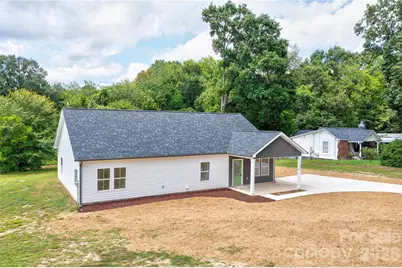 1031 Laurel Lane, Gastonia, NC 28054 - Photo 2