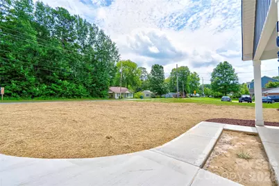 1031 Laurel Lane, Gastonia, NC 28054 - Photo 8