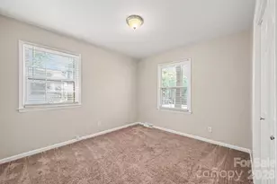 6915 Idlewild Rd, Charlotte, NC 28212 - Photo 12