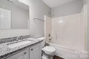 4104 Canyon Creek Ln, Charlotte, NC 28216 - Photo 16