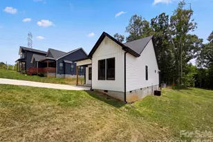 490 E 22nd St, Kannapolis, NC 28083 - Photo 16