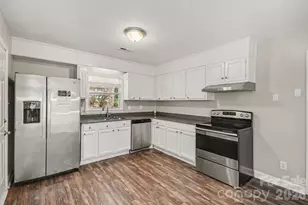 6209 Springfield Dr, Charlotte, NC 28212 - Photo 6