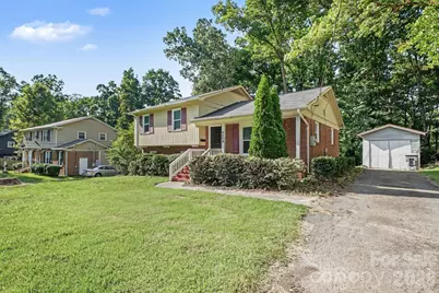 6209 Springfield Drive, Charlotte, NC 28212 - Photo 2