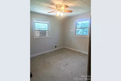 605 Lincoln Lane, Lenoir, NC 28645 - Photo 16