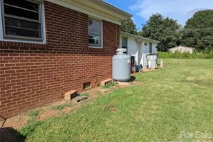 605 Lincoln Ln, Lenoir, NC 28645 - Photo 26